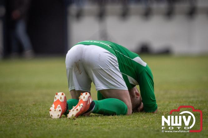 Koppositie glipt weg bij OWIOS na gelijkspel tegen SEH. - &copy; NWVFoto.nl