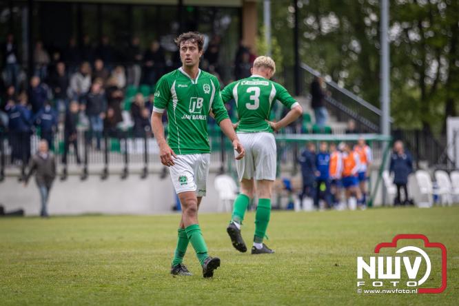 Koppositie glipt weg bij OWIOS na gelijkspel tegen SEH. - &copy; NWVFoto.nl