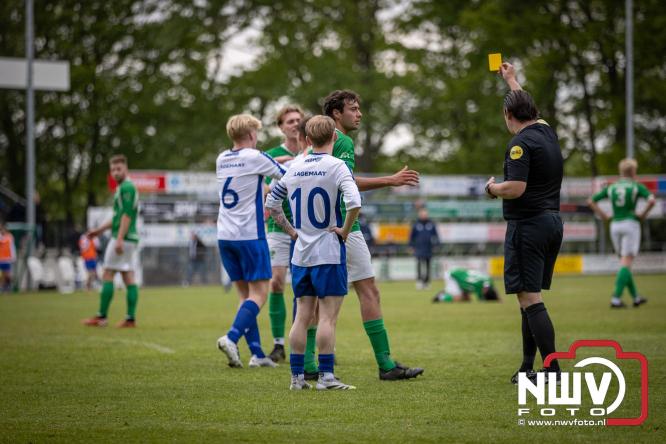Koppositie glipt weg bij OWIOS na gelijkspel tegen SEH. - &copy; NWVFoto.nl