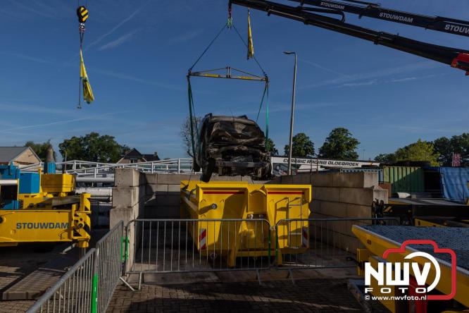 Kranen, trucks en bergingsvoertuigen stelen de show tijdens jubileumfeest van Kraan- en Bergingsbedrijf Stouwdam in Oldebroek. - &copy; NWVFoto.nl