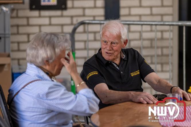 Kranen, trucks en bergingsvoertuigen stelen de show tijdens jubileumfeest van Kraan- en Bergingsbedrijf Stouwdam in Oldebroek. - &copy; NWVFoto.nl