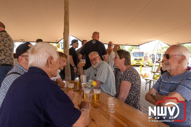 Kranen, trucks en bergingsvoertuigen stelen de show tijdens jubileumfeest van Kraan- en Bergingsbedrijf Stouwdam in Oldebroek. - &copy; NWVFoto.nl