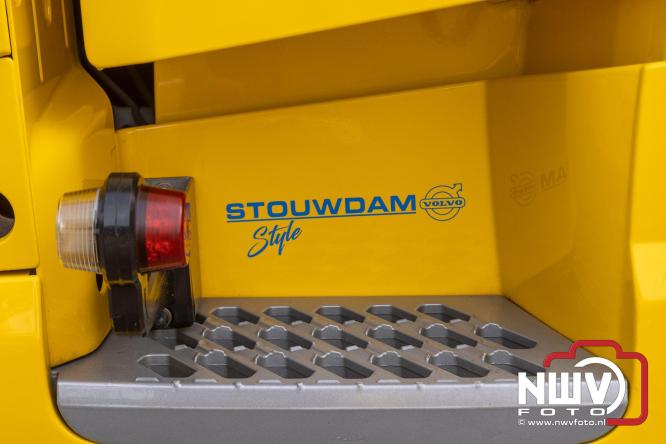 Kranen, trucks en bergingsvoertuigen stelen de show tijdens jubileumfeest van Kraan- en Bergingsbedrijf Stouwdam in Oldebroek. - &copy; NWVFoto.nl