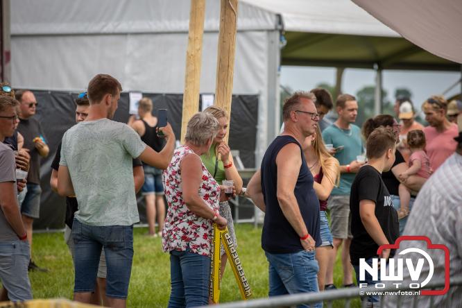 Boerentrekkertrek in Hulshorst trok veel publiek ondanks tropische hitte. - &copy; NWVFoto.nl