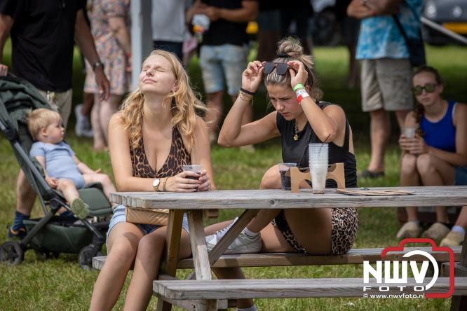 Boerentrekkertrek in Hulshorst trok veel publiek ondanks tropische hitte. - &copy; NWVFoto.nl