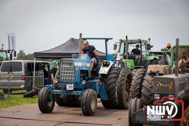 Boerentrekkertrek in Hulshorst trok veel publiek ondanks tropische hitte. - &copy; NWVFoto.nl