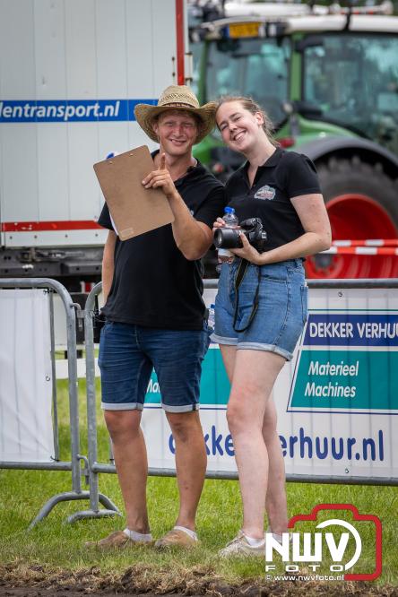 Boerentrekkertrek in Hulshorst trok veel publiek ondanks tropische hitte. - &copy; NWVFoto.nl
