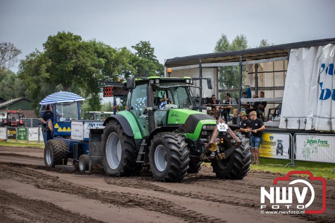 Boerentrekkertrek in Hulshorst trok veel publiek ondanks tropische hitte. - &copy; NWVFoto.nl