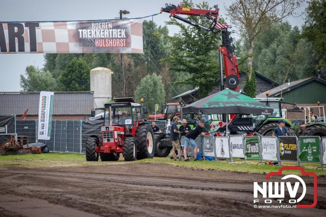 Boerentrekkertrek in Hulshorst trok veel publiek ondanks tropische hitte. - &copy; NWVFoto.nl