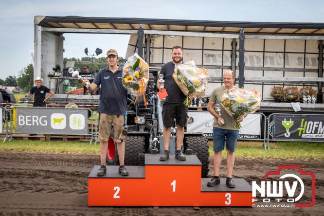 Boerentrekkertrek in Hulshorst trok veel publiek ondanks tropische hitte. - &copy; NWVFoto.nl