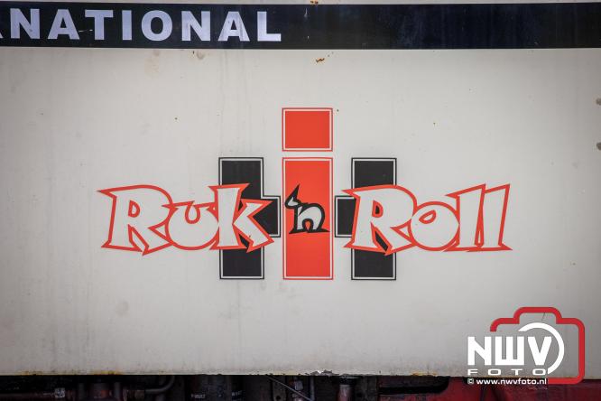 Boerentrekkertrek in Hulshorst trok veel publiek ondanks tropische hitte. - &copy; NWVFoto.nl