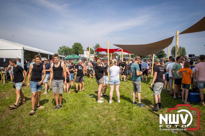 Boerentrekkertrek in Hulshorst trok veel publiek ondanks tropische hitte. - &copy; NWVFoto.nl