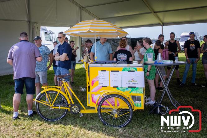 Boerentrekkertrek in Hulshorst trok veel publiek ondanks tropische hitte. - &copy; NWVFoto.nl