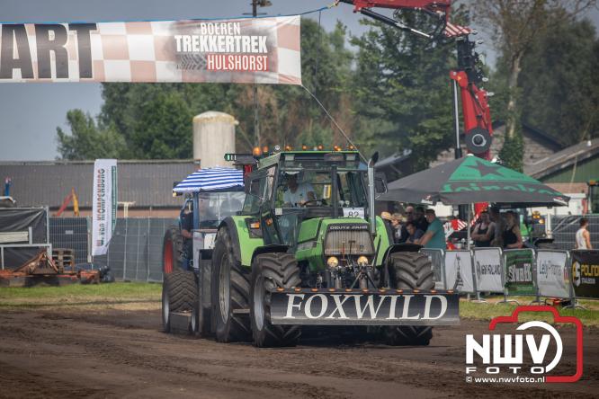 Boerentrekkertrek in Hulshorst trok veel publiek ondanks tropische hitte. - &copy; NWVFoto.nl