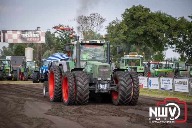 Boerentrekkertrek in Hulshorst trok veel publiek ondanks tropische hitte. - &copy; NWVFoto.nl
