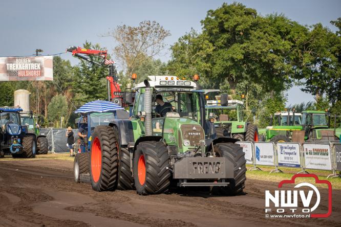 Boerentrekkertrek in Hulshorst trok veel publiek ondanks tropische hitte. - &copy; NWVFoto.nl