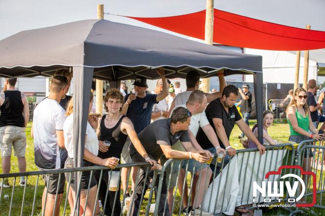 Boerentrekkertrek in Hulshorst trok veel publiek ondanks tropische hitte. - &copy; NWVFoto.nl