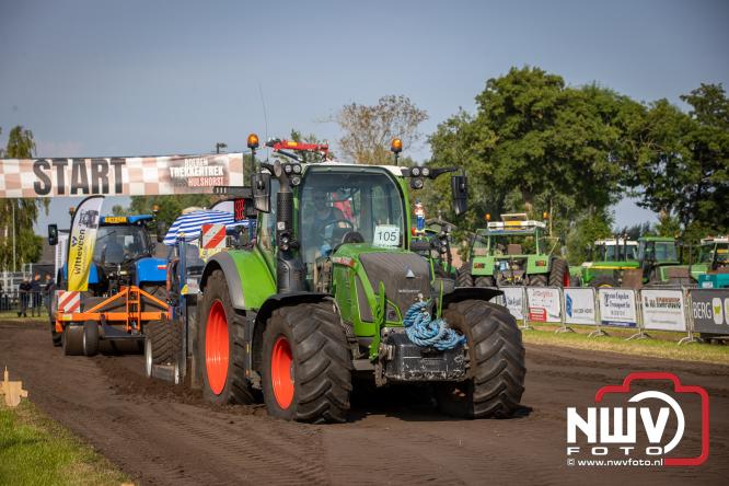Boerentrekkertrek in Hulshorst trok veel publiek ondanks tropische hitte. - &copy; NWVFoto.nl