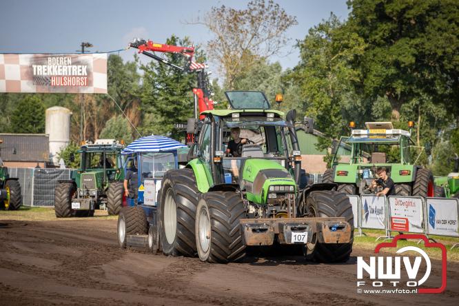 Boerentrekkertrek in Hulshorst trok veel publiek ondanks tropische hitte. - &copy; NWVFoto.nl