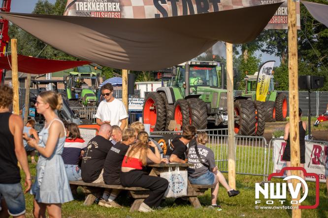 Boerentrekkertrek in Hulshorst trok veel publiek ondanks tropische hitte. - &copy; NWVFoto.nl