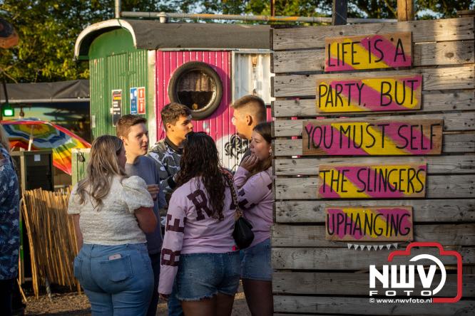 Big Pop Oosterwolde (gld) trapt festivalweekend af met een avond vol meezingers, rock en gezelligheid - &copy; NWVFoto.nl