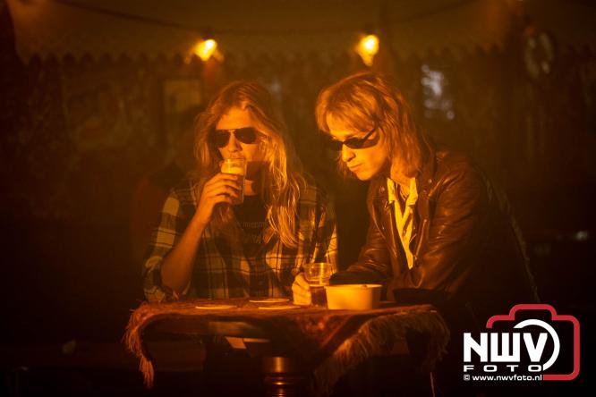 Big Pop Oosterwolde (gld) trapt festivalweekend af met een avond vol meezingers, rock en gezelligheid - &copy; NWVFoto.nl