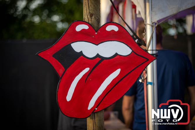 Big Pop Oosterwolde (gld) trapt festivalweekend af met een avond vol meezingers, rock en gezelligheid - &copy; NWVFoto.nl