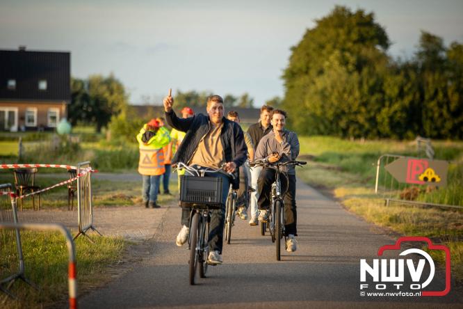 Big Pop Oosterwolde (gld) trapt festivalweekend af met een avond vol meezingers, rock en gezelligheid - &copy; NWVFoto.nl