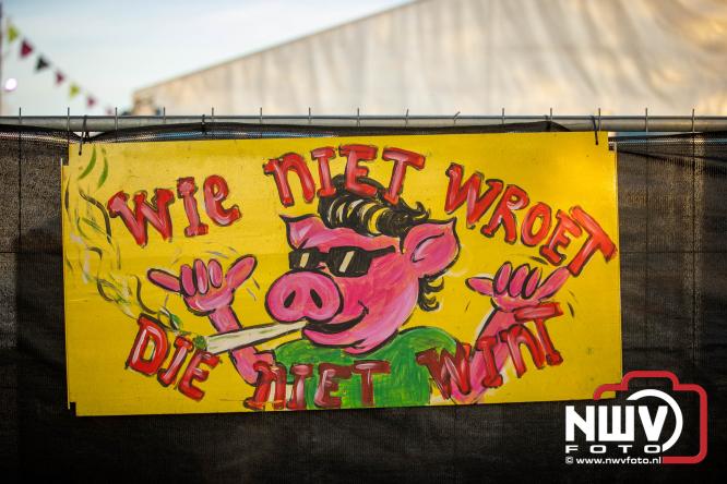 Big Pop Oosterwolde (gld) trapt festivalweekend af met een avond vol meezingers, rock en gezelligheid - &copy; NWVFoto.nl