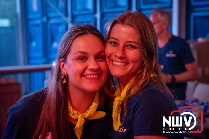 Big Pop Oosterwolde (gld) trapt festivalweekend af met een avond vol meezingers, rock en gezelligheid - &copy; NWVFoto.nl
