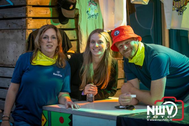 Big Pop Oosterwolde (gld) trapt festivalweekend af met een avond vol meezingers, rock en gezelligheid - &copy; NWVFoto.nl