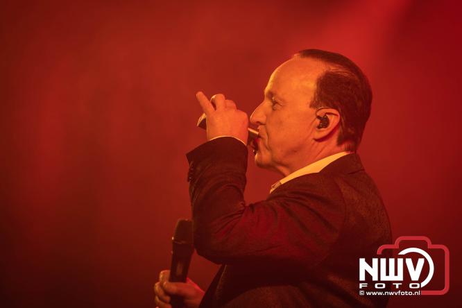 Big Pop Oosterwolde (gld) trapt festivalweekend af met een avond vol meezingers, rock en gezelligheid - &copy; NWVFoto.nl