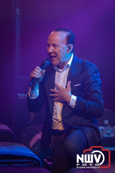 Big Pop Oosterwolde (gld) trapt festivalweekend af met een avond vol meezingers, rock en gezelligheid - &copy; NWVFoto.nl