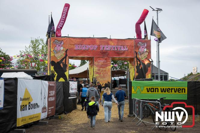 Big Pop Oosterwolde (GLD) beleeft spetterende zaterdagavond vol topmuziek en feest. - &copy; NWVFoto.nl