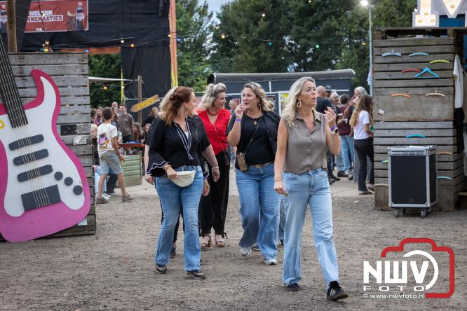 Big Pop Oosterwolde (GLD) beleeft spetterende zaterdagavond vol topmuziek en feest. - &copy; NWVFoto.nl