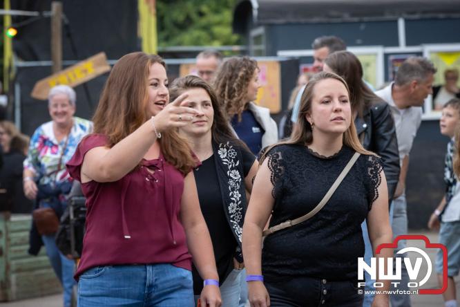 Big Pop Oosterwolde (GLD) beleeft spetterende zaterdagavond vol topmuziek en feest. - &copy; NWVFoto.nl