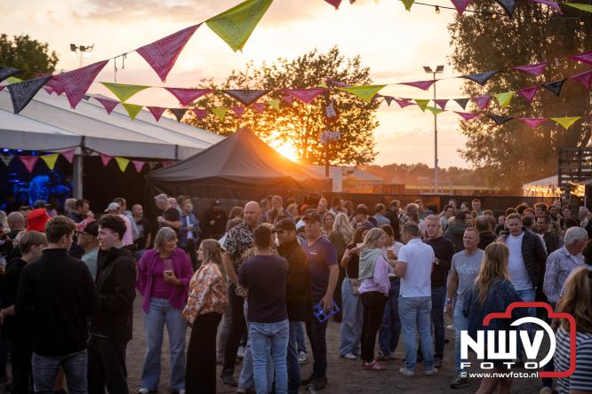 Big Pop Oosterwolde (GLD) beleeft spetterende zaterdagavond vol topmuziek en feest. - &copy; NWVFoto.nl