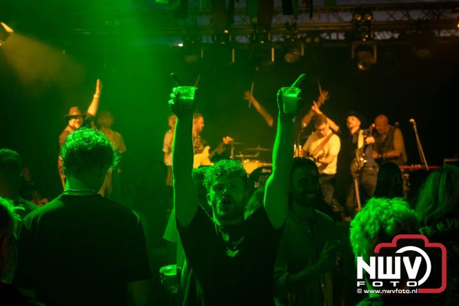Big Pop Oosterwolde (GLD) beleeft spetterende zaterdagavond vol topmuziek en feest. - &copy; NWVFoto.nl