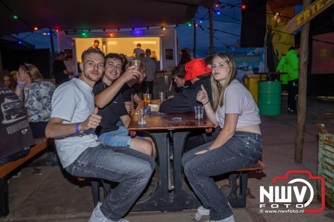 Big Pop Oosterwolde (GLD) beleeft spetterende zaterdagavond vol topmuziek en feest. - &copy; NWVFoto.nl