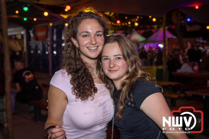 Big Pop Oosterwolde (GLD) beleeft spetterende zaterdagavond vol topmuziek en feest. - &copy; NWVFoto.nl