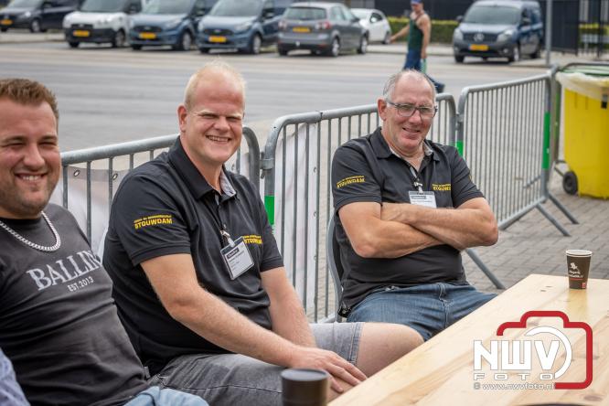 Geslaagde TruckRun Noordwest Veluwe met 111 vrachtwagens door Oldebroek en Elburg. - &copy; NWVFoto.nl