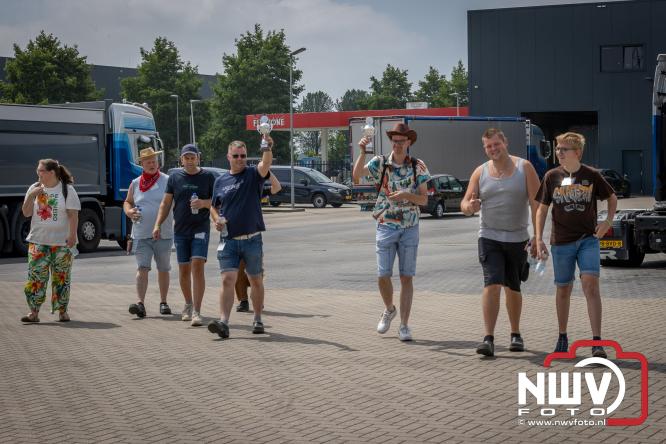 Geslaagde TruckRun Noordwest Veluwe met 111 vrachtwagens door Oldebroek en Elburg. - &copy; NWVFoto.nl