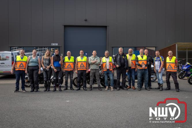 Geslaagde TruckRun Noordwest Veluwe met 111 vrachtwagens door Oldebroek en Elburg. - &copy; NWVFoto.nl