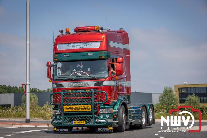 Geslaagde TruckRun Noordwest Veluwe met 111 vrachtwagens door Oldebroek en Elburg. - &copy; NWVFoto.nl