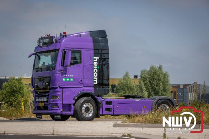 Geslaagde TruckRun Noordwest Veluwe met 111 vrachtwagens door Oldebroek en Elburg. - &copy; NWVFoto.nl
