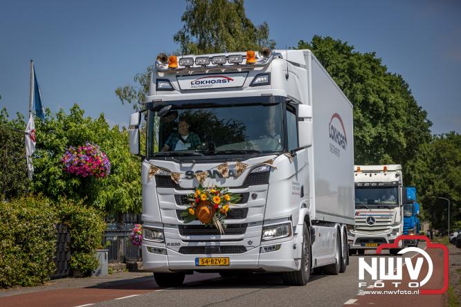 Geslaagde TruckRun Noordwest Veluwe met 111 vrachtwagens door Oldebroek en Elburg. - &copy; NWVFoto.nl