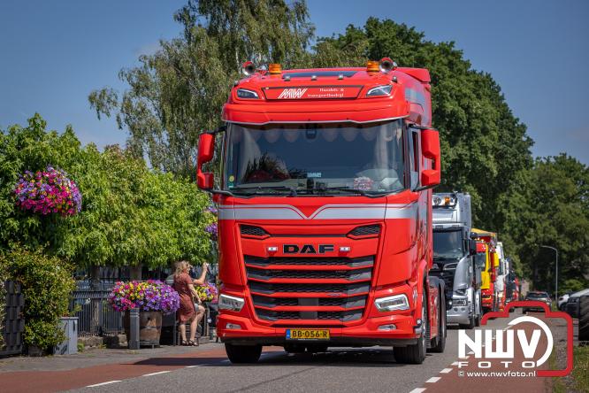 Geslaagde TruckRun Noordwest Veluwe met 111 vrachtwagens door Oldebroek en Elburg. - &copy; NWVFoto.nl
