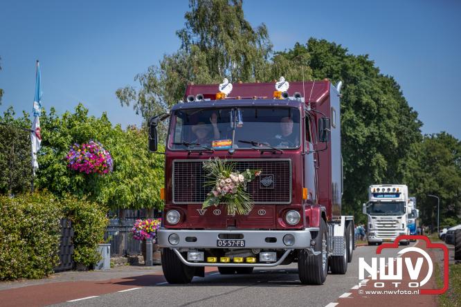 Geslaagde TruckRun Noordwest Veluwe met 111 vrachtwagens door Oldebroek en Elburg. - &copy; NWVFoto.nl