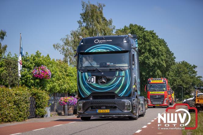 Geslaagde TruckRun Noordwest Veluwe met 111 vrachtwagens door Oldebroek en Elburg. - &copy; NWVFoto.nl