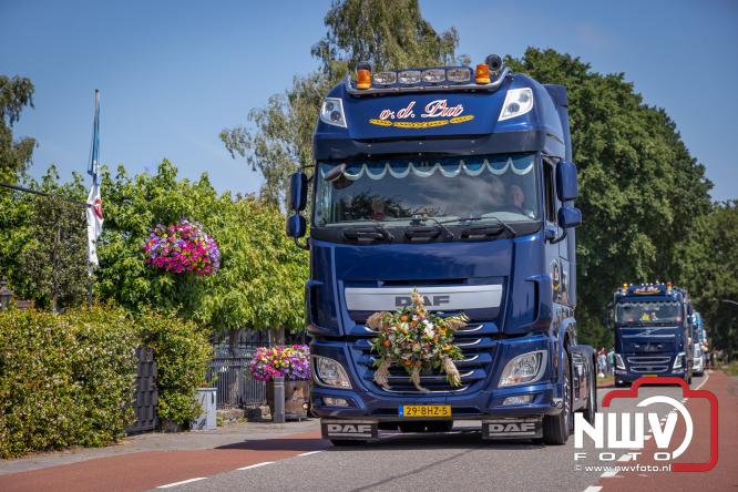 Geslaagde TruckRun Noordwest Veluwe met 111 vrachtwagens door Oldebroek en Elburg. - &copy; NWVFoto.nl